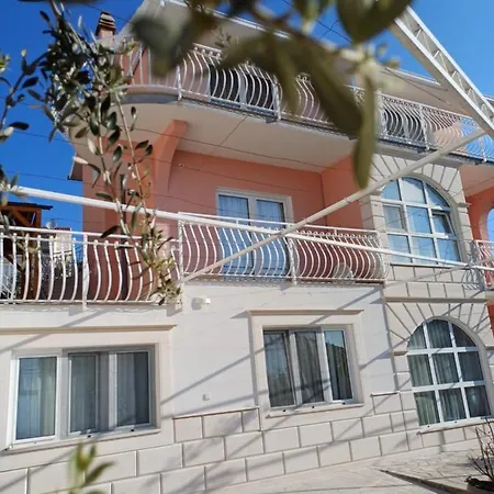 Apartments Jaksic Trogir Exteriör bild