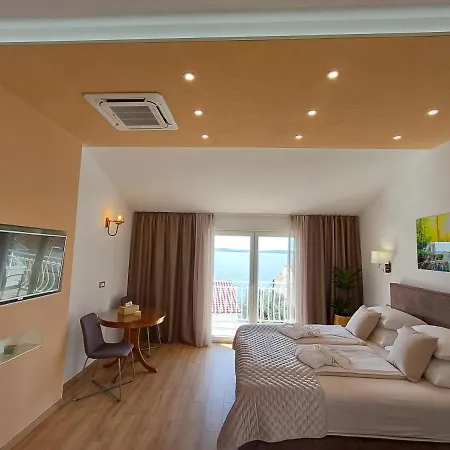 Apartments Jaksic Trogir Exteriör bild